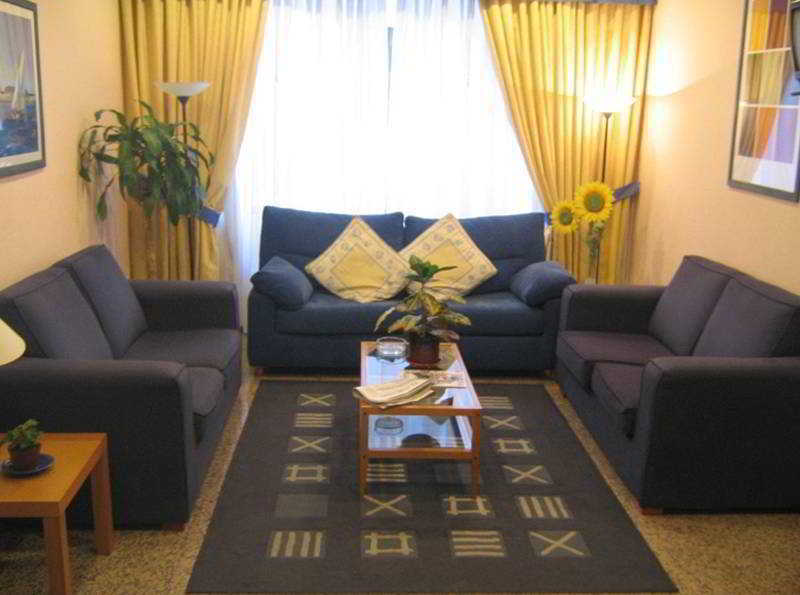 Stylish City Apartamentos Madrid Oda fotoğraf