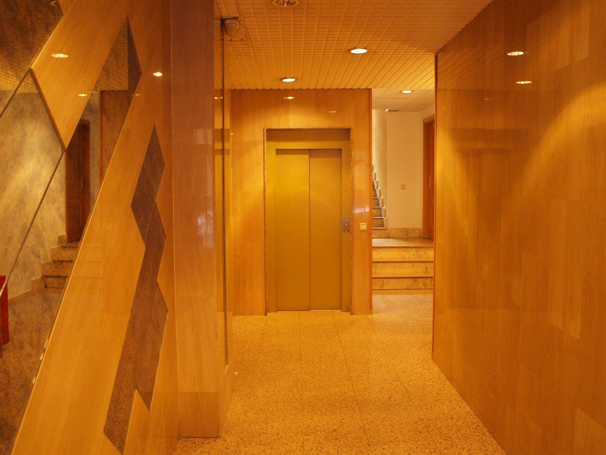 Stylish City Apartamentos Madrid Dış mekan fotoğraf